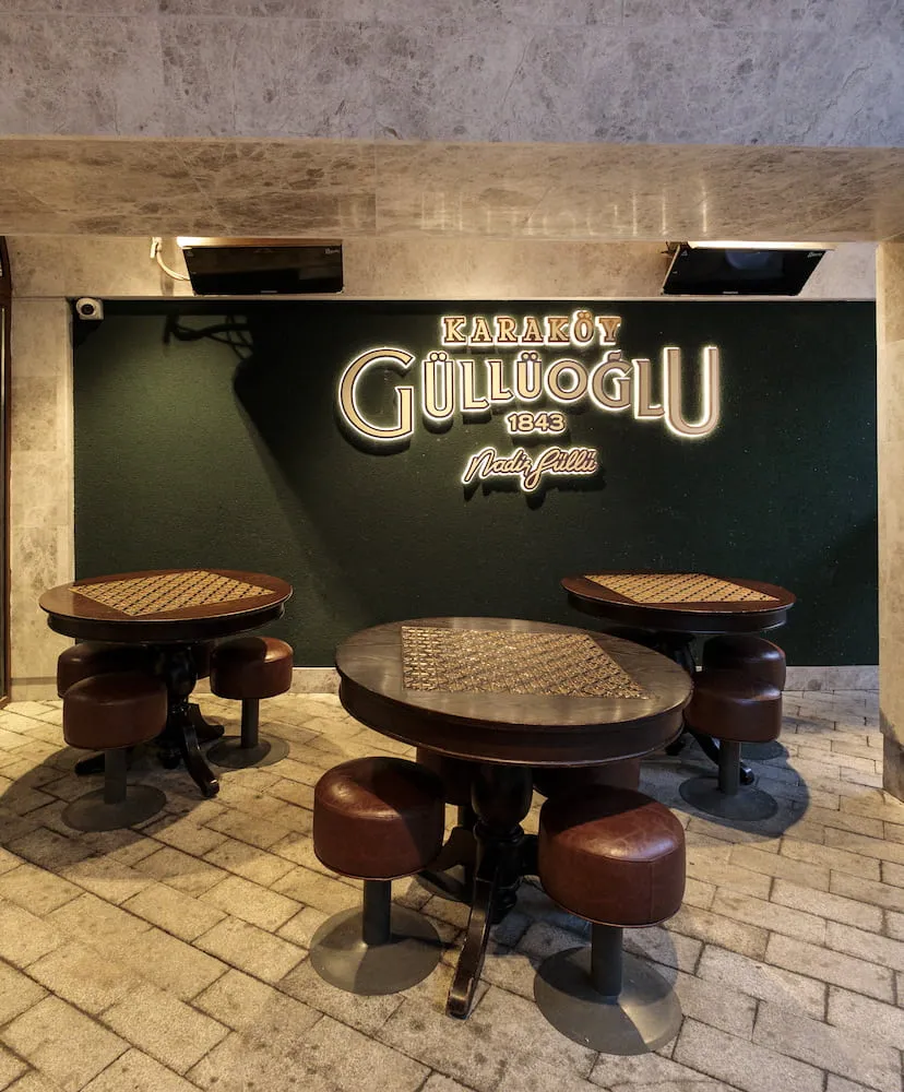 Karaköy Güllüoğlu Karaköy Güllüoğlu
