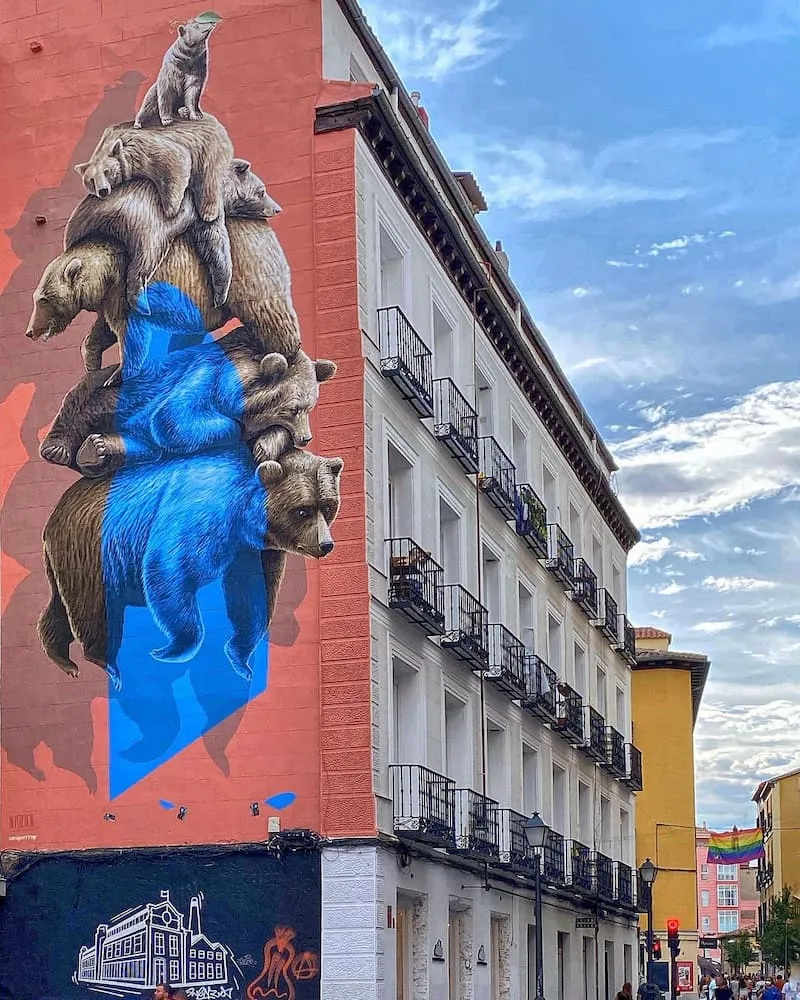 Neighborhood of Chueca Neighborhood of Chueca