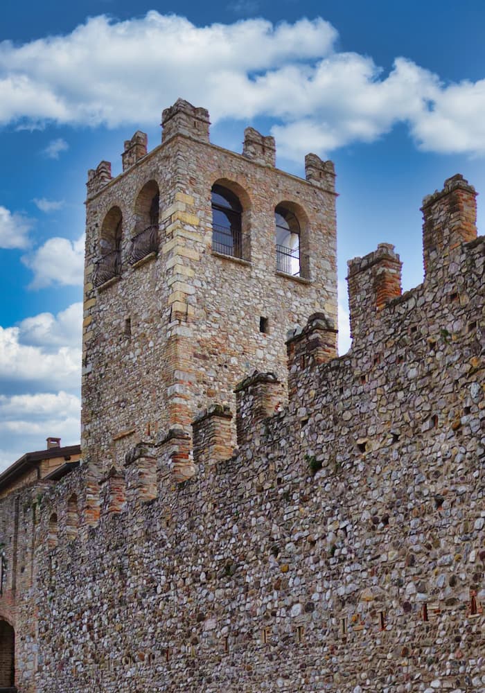 Piazza Giuseppe Malvezzi Piazza Giuseppe Malvezzi