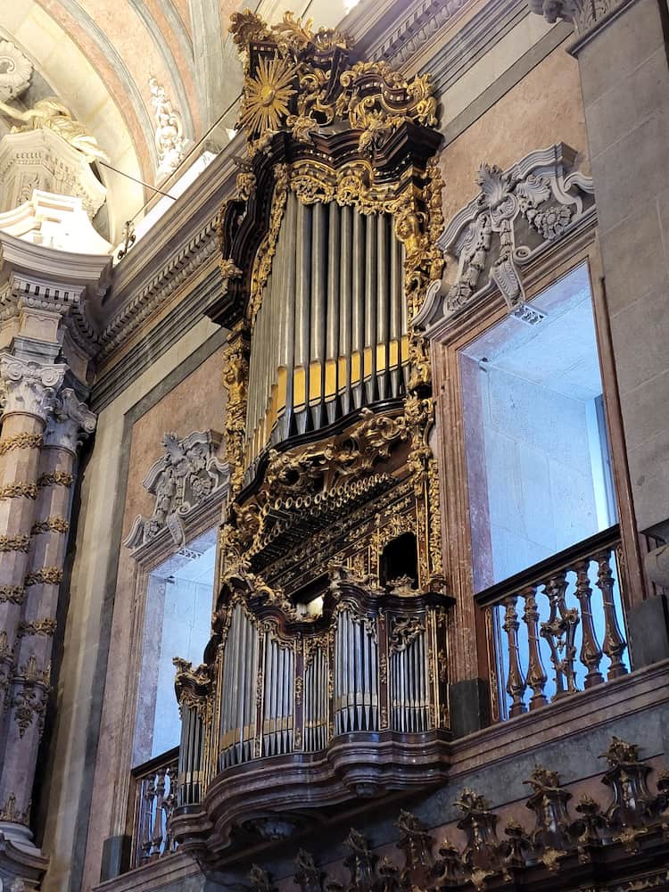 Torre dos Clerigos Baixa Torre dos Clerigos Baixa