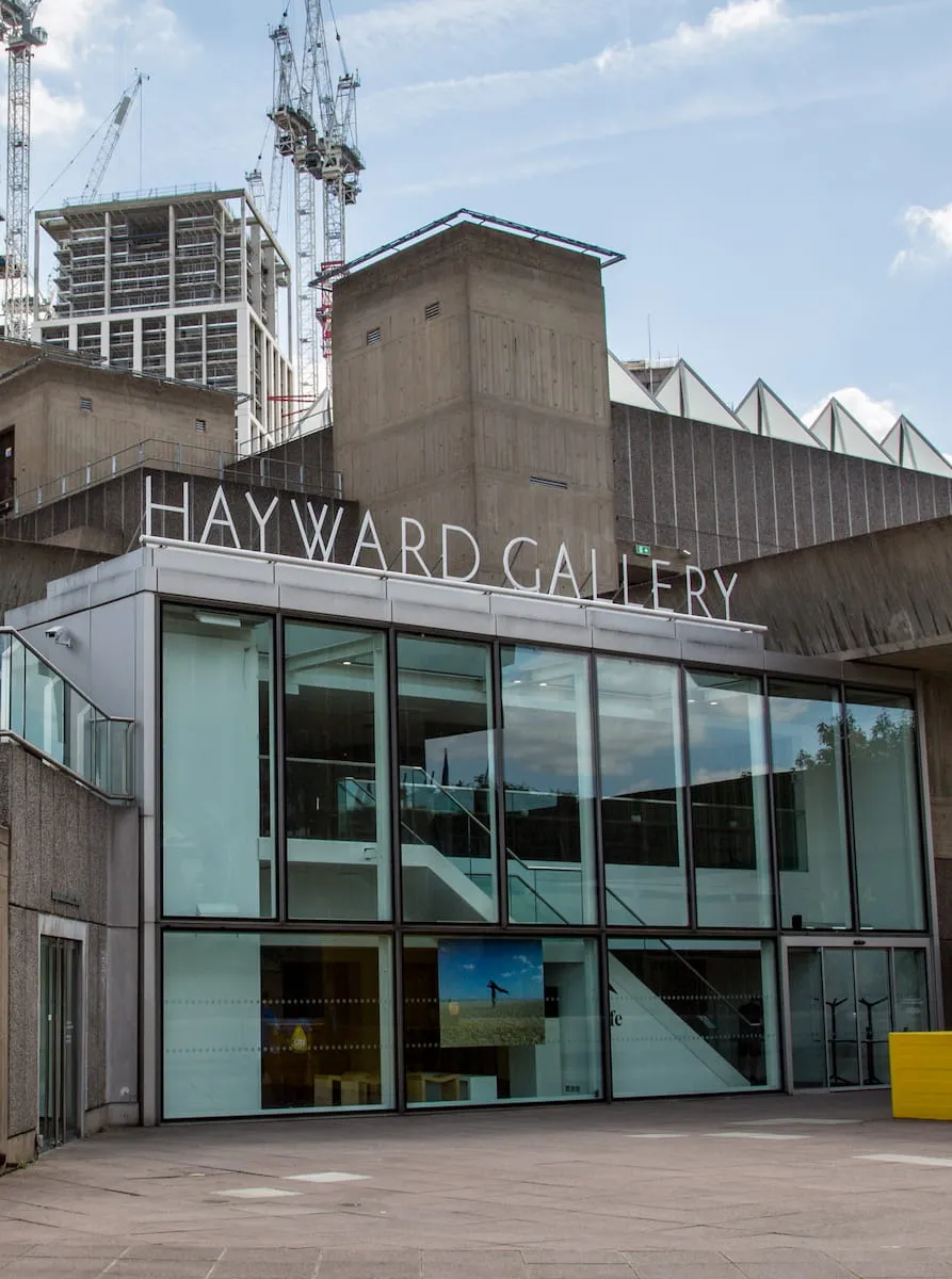Hayward Gallery in London (1) Hayward Gallery