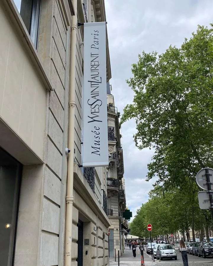 Musée Yves Saint Laurent, Paris