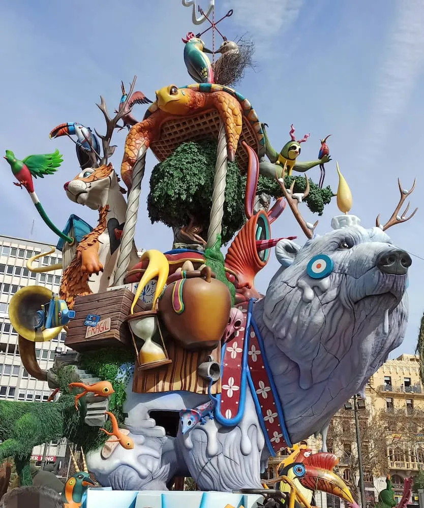 Plaza del Ayuntamiento Plaza del Ayuntamiento