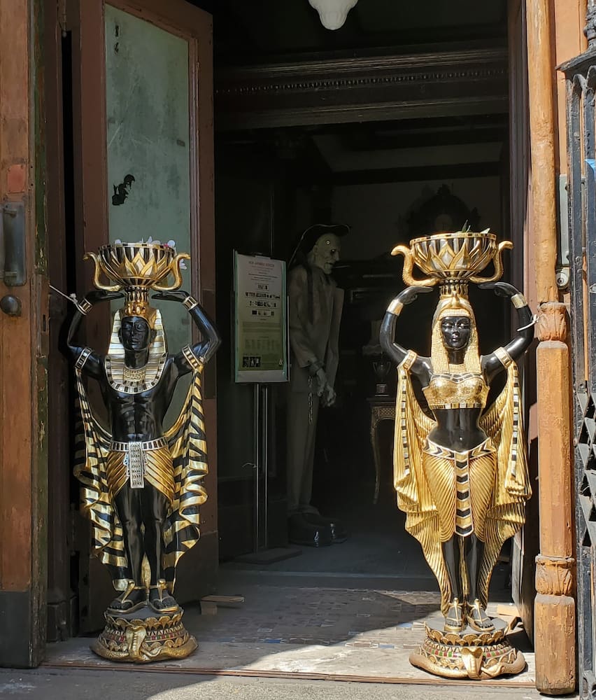 The Williamsburg Art & Historical Center The Williamsburg Art & Historical Center