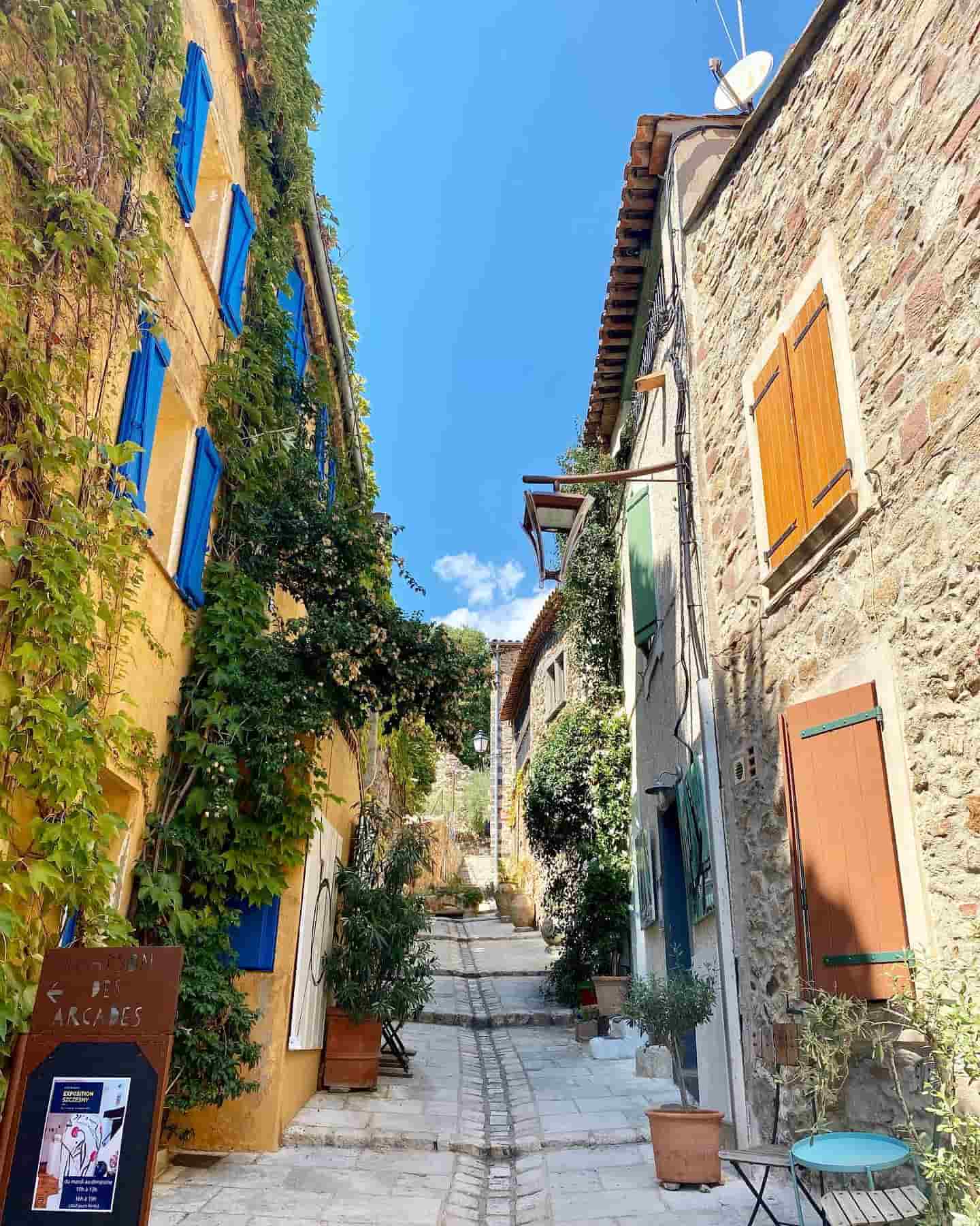 Grimaud Village, Saint Tropez, France