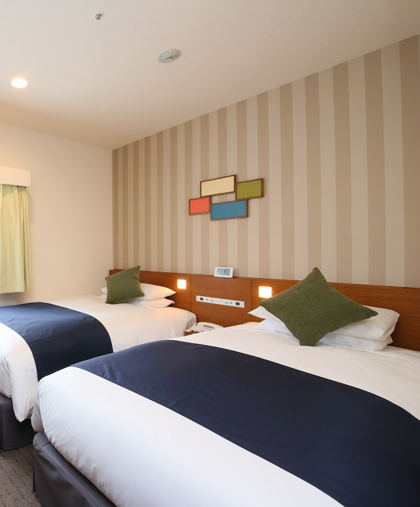 Shinjuku_Washington_Hotel_Main (3)