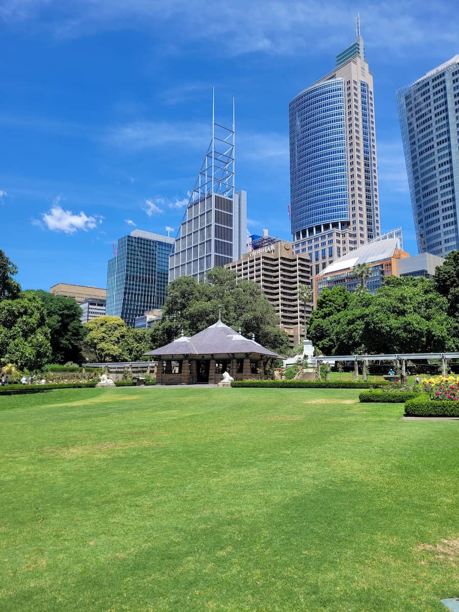 Central Business District (CBD) & Darling Harbour Central Business District (CBD) & Darling Harbour