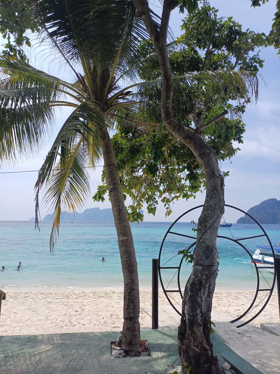 Long Beach, Phi Phi Island Long Beach, Phi Phi Island