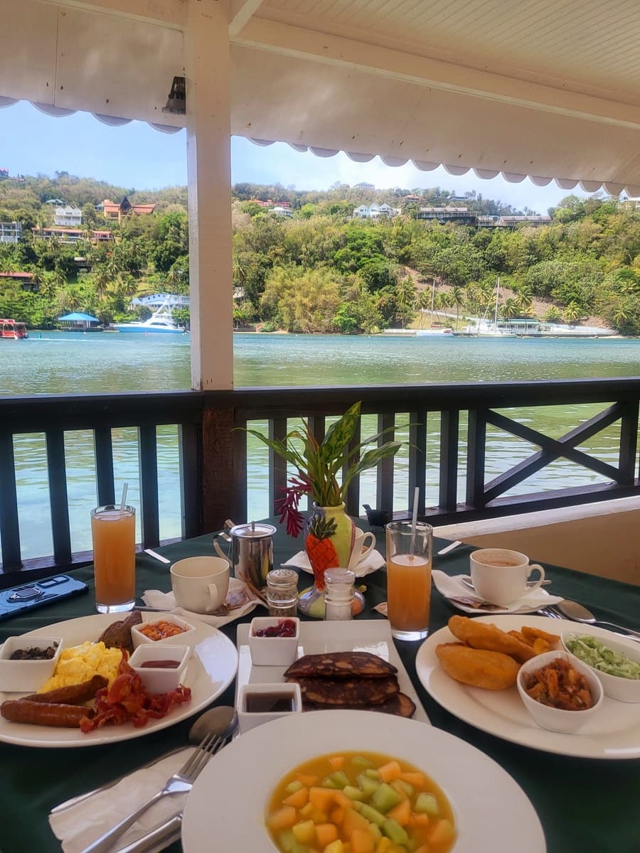 Marigot Bay, Saint Lucia Marigot Bay, Saint Lucia