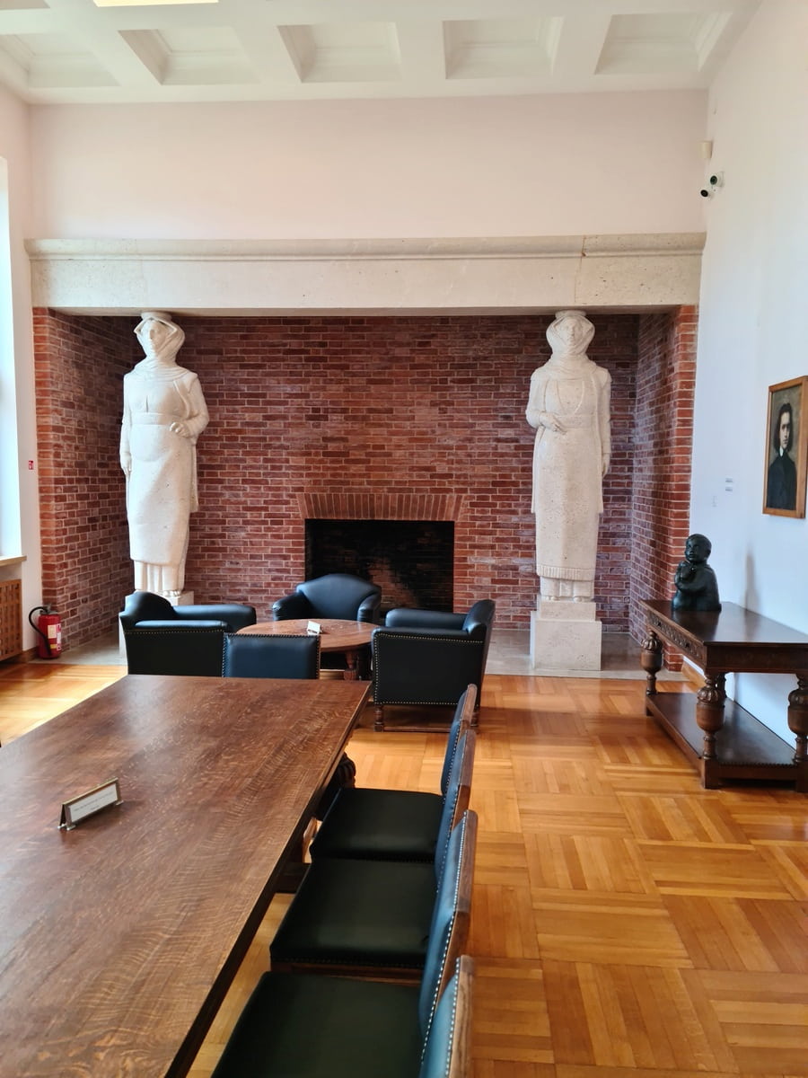 Meje, Split Meje, Split