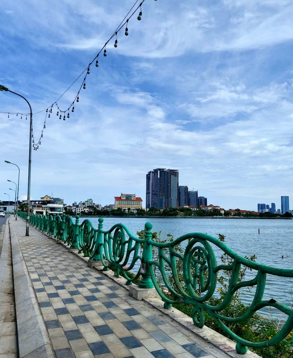 Tay_Ho_Hanoi