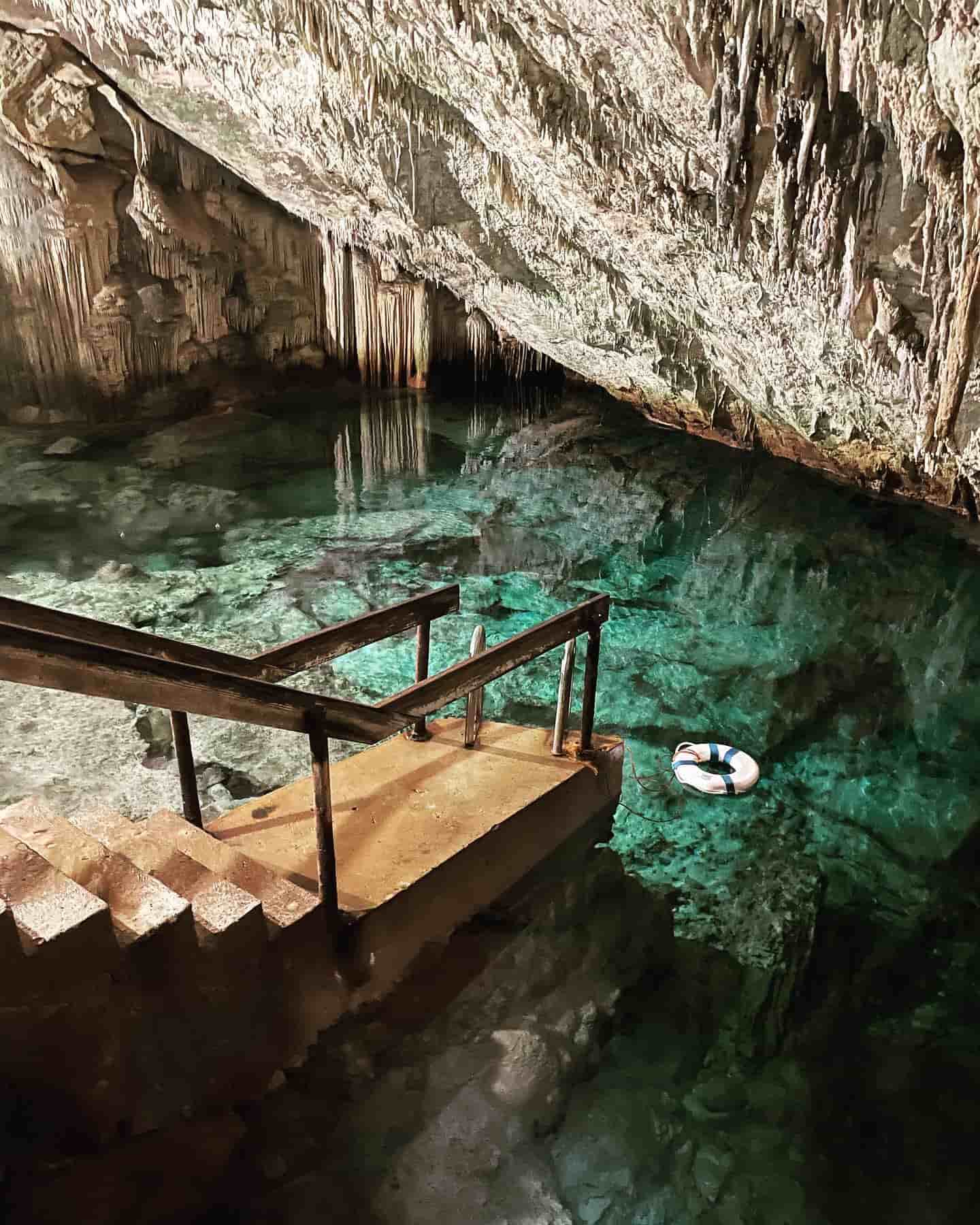 Grotto Bay Beach, Bermuda Grotto Bay Beach, Bermuda