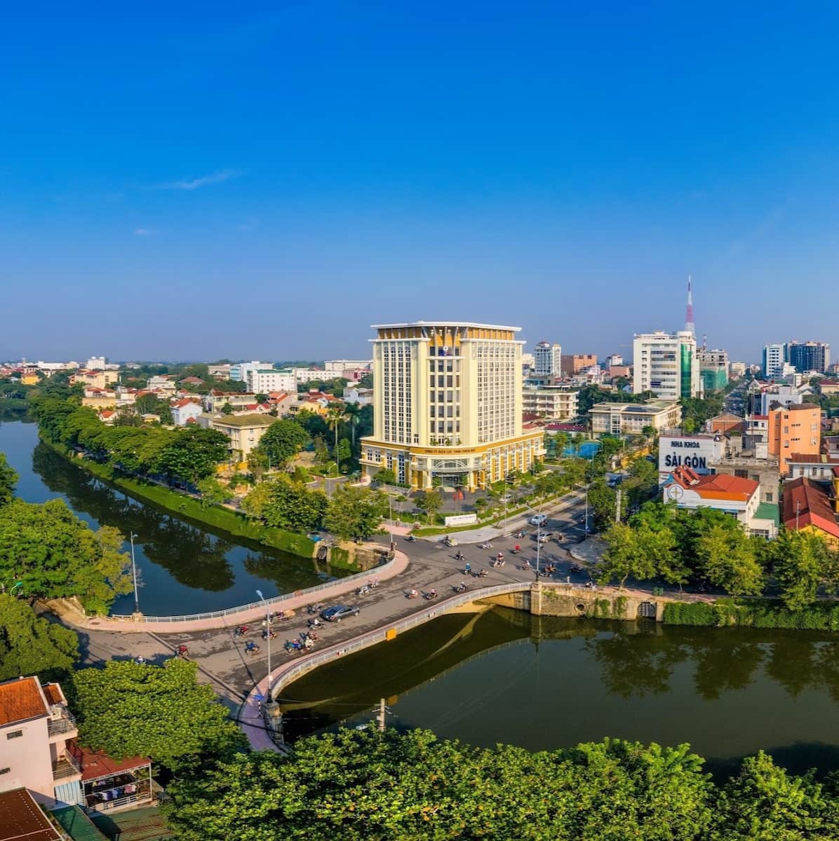 Vietnam, Hue: Vinh Ninh Vietnam, Hue: Vinh Ninh