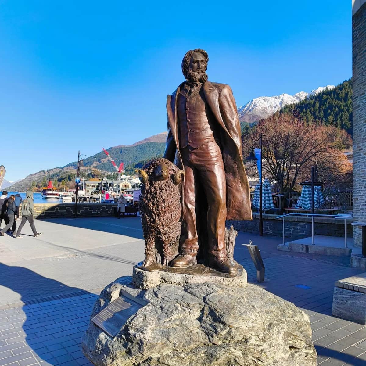 William Rees Queenstown South island New Zealand William Rees Queenstown South island New Zealand