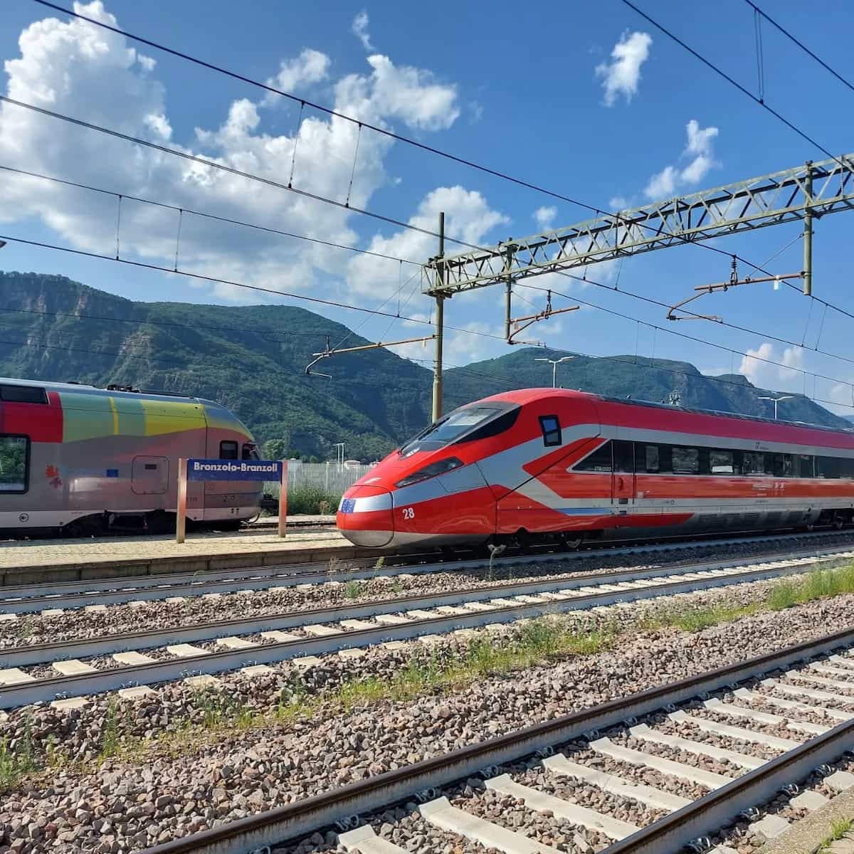 Frecciarossa & Trenitalia Trains Frecciarossa & Trenitalia Trains