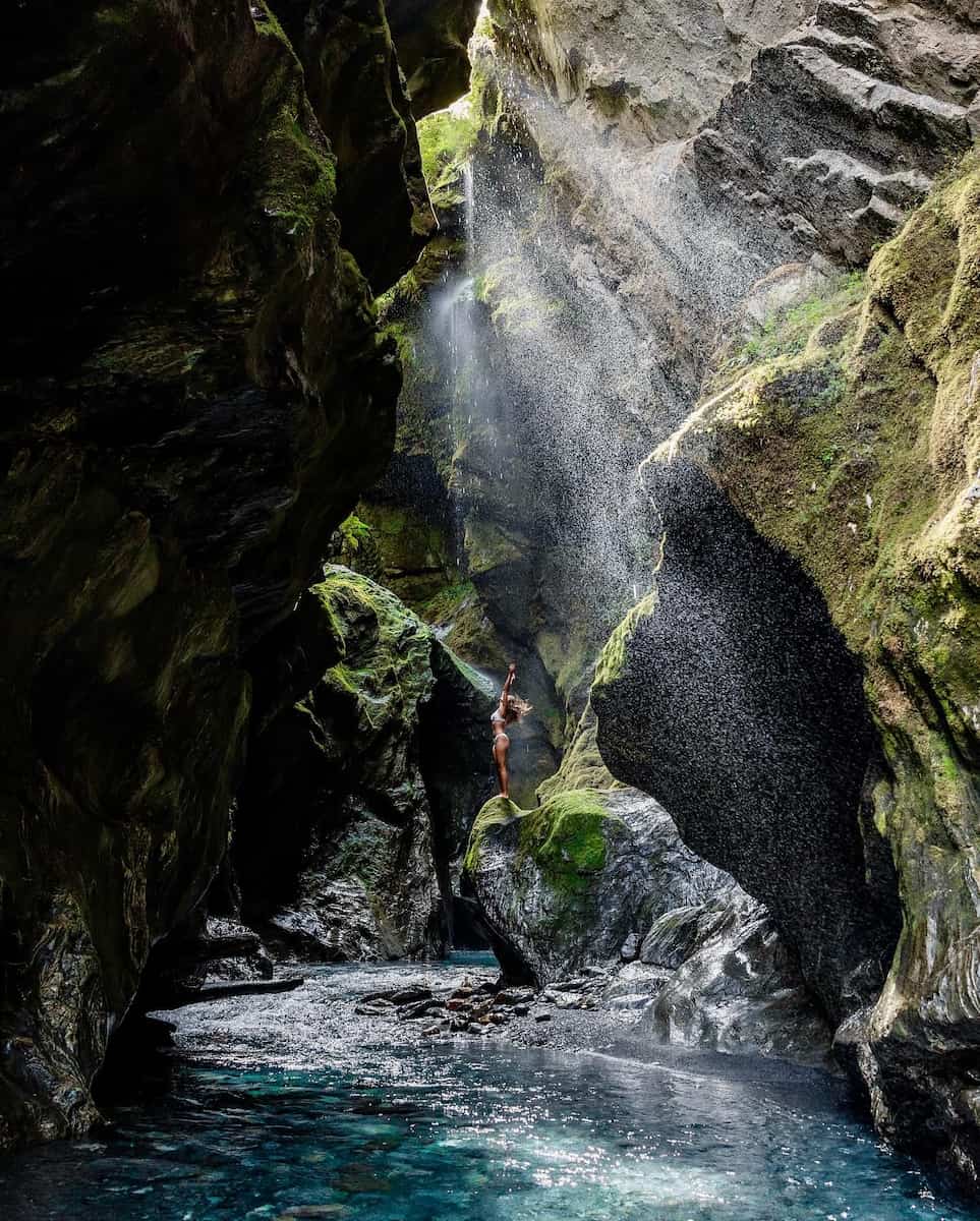 Traveling around New Zealand Traveling around New Zealand