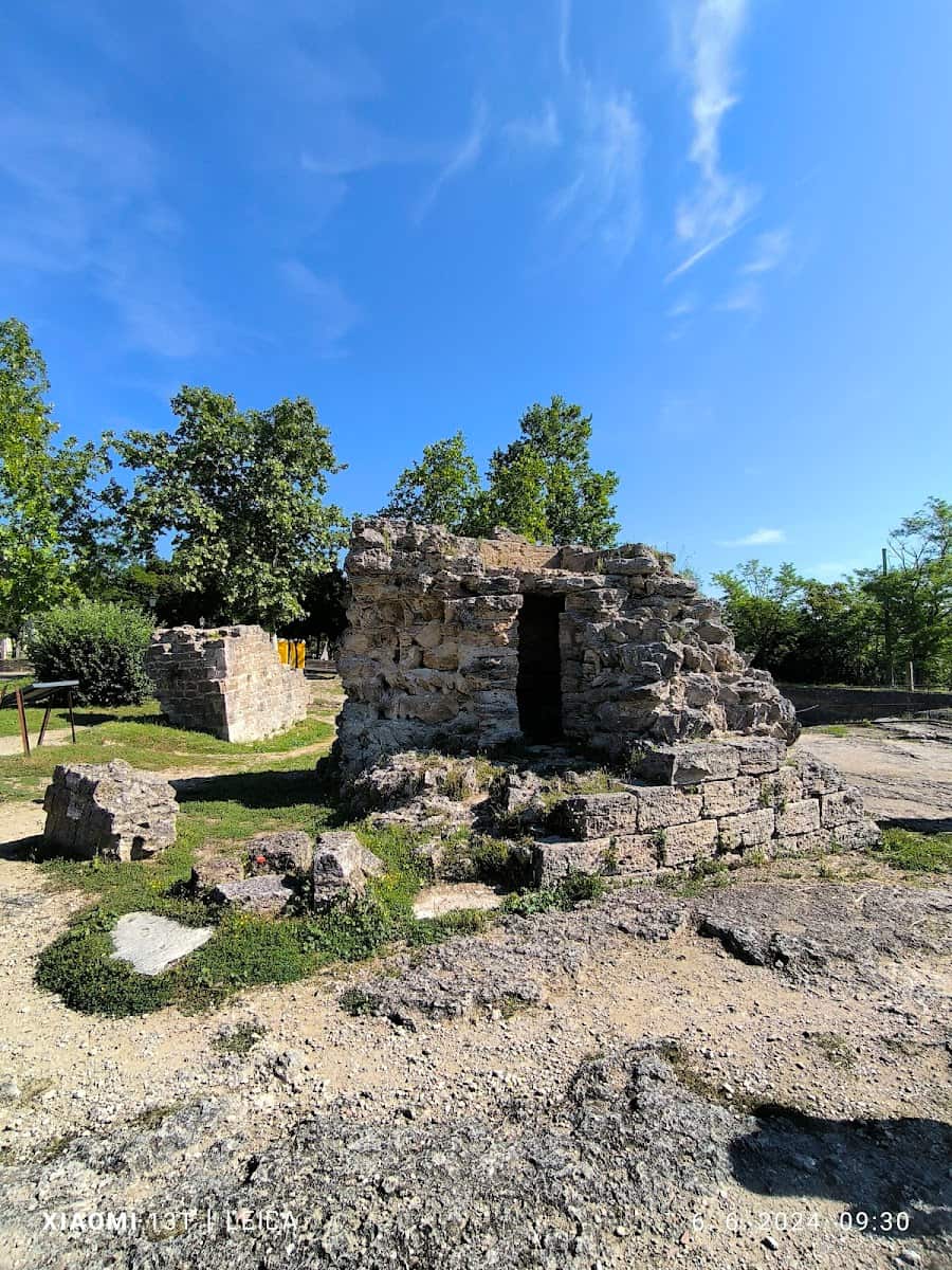 Bagno Vignoni, Val d'Orcia, Tuscany Bagno Vignoni, Val d'Orcia, Tuscany