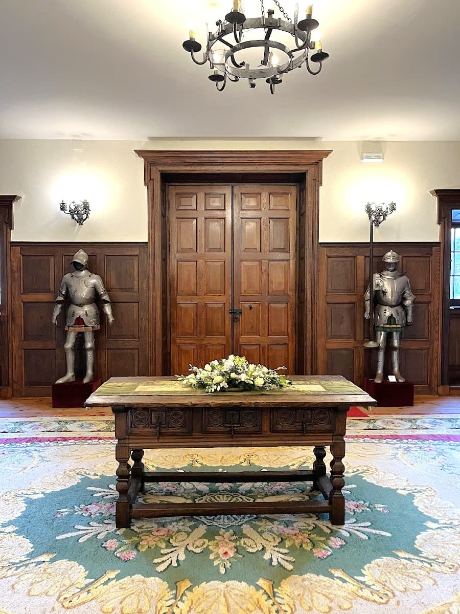 Pazo Quiñones de León, Galicia Pazo Quiñones de León, Galicia