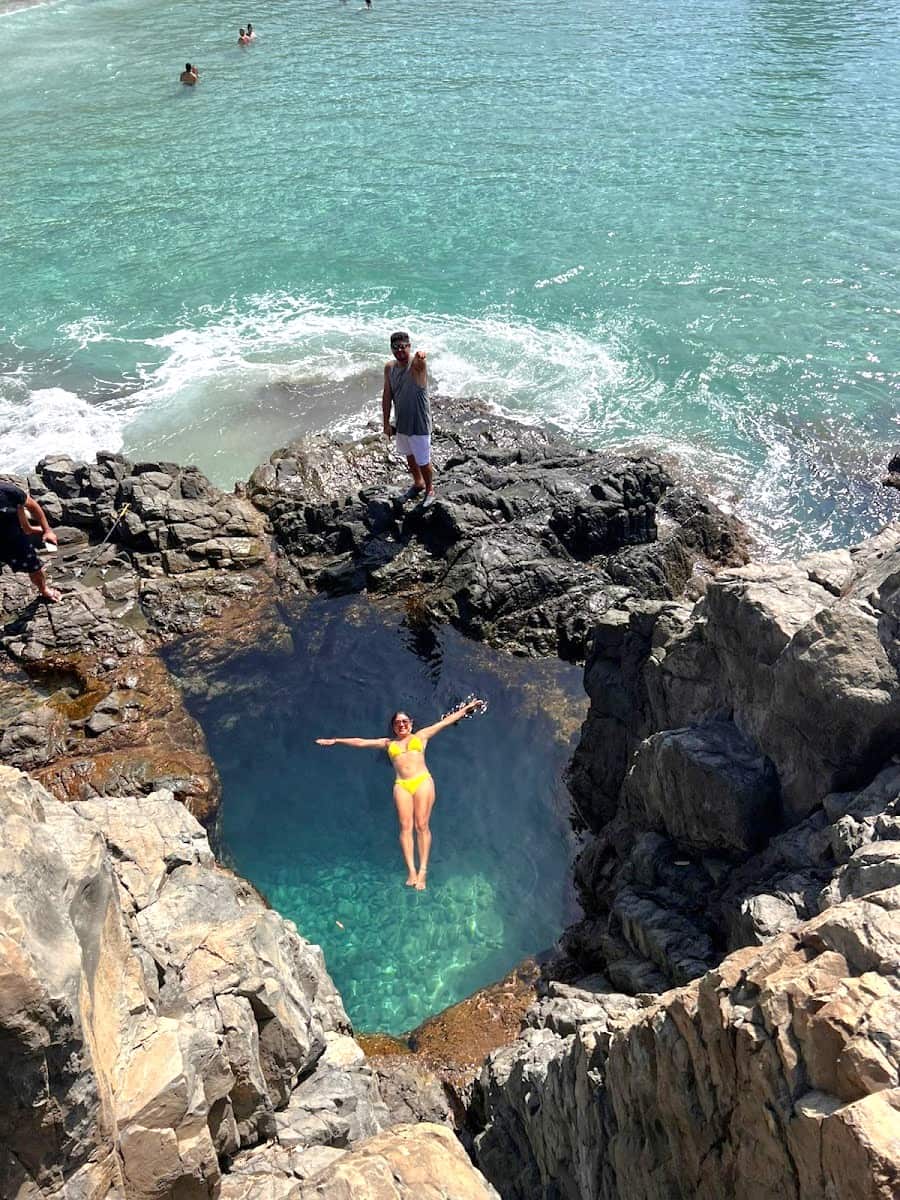 Praia do Cachorro, Fernando de Noronha Praia do Cachorro, Fernando de Noronha