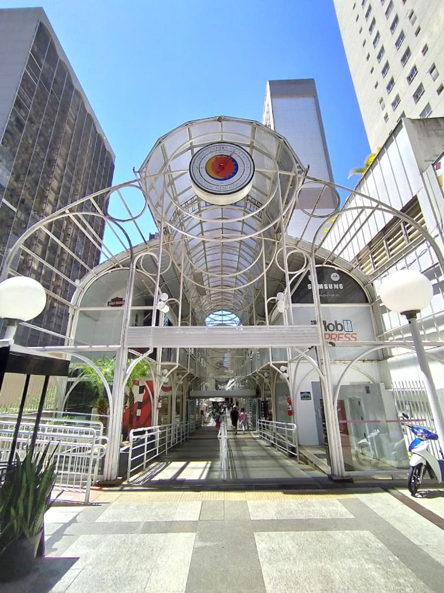 Rua 24 Horas, Curitiba Rua 24 Horas, Curitiba