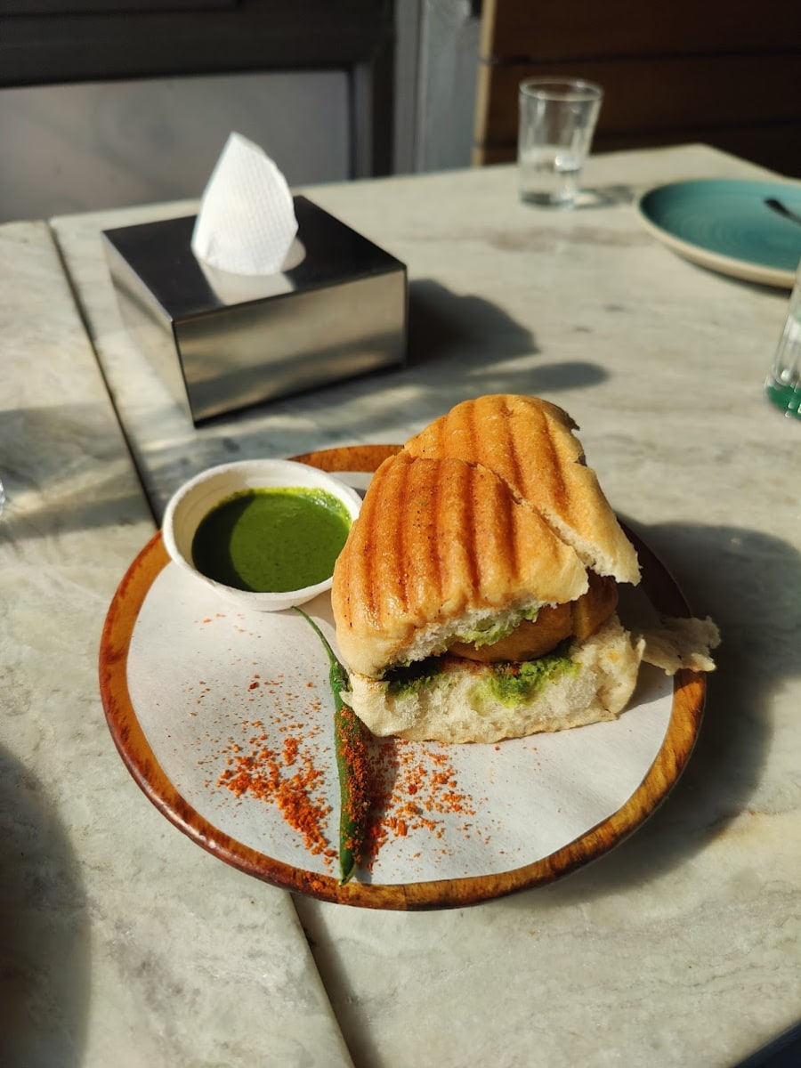 Tapri Central, Jaipur, India (4)