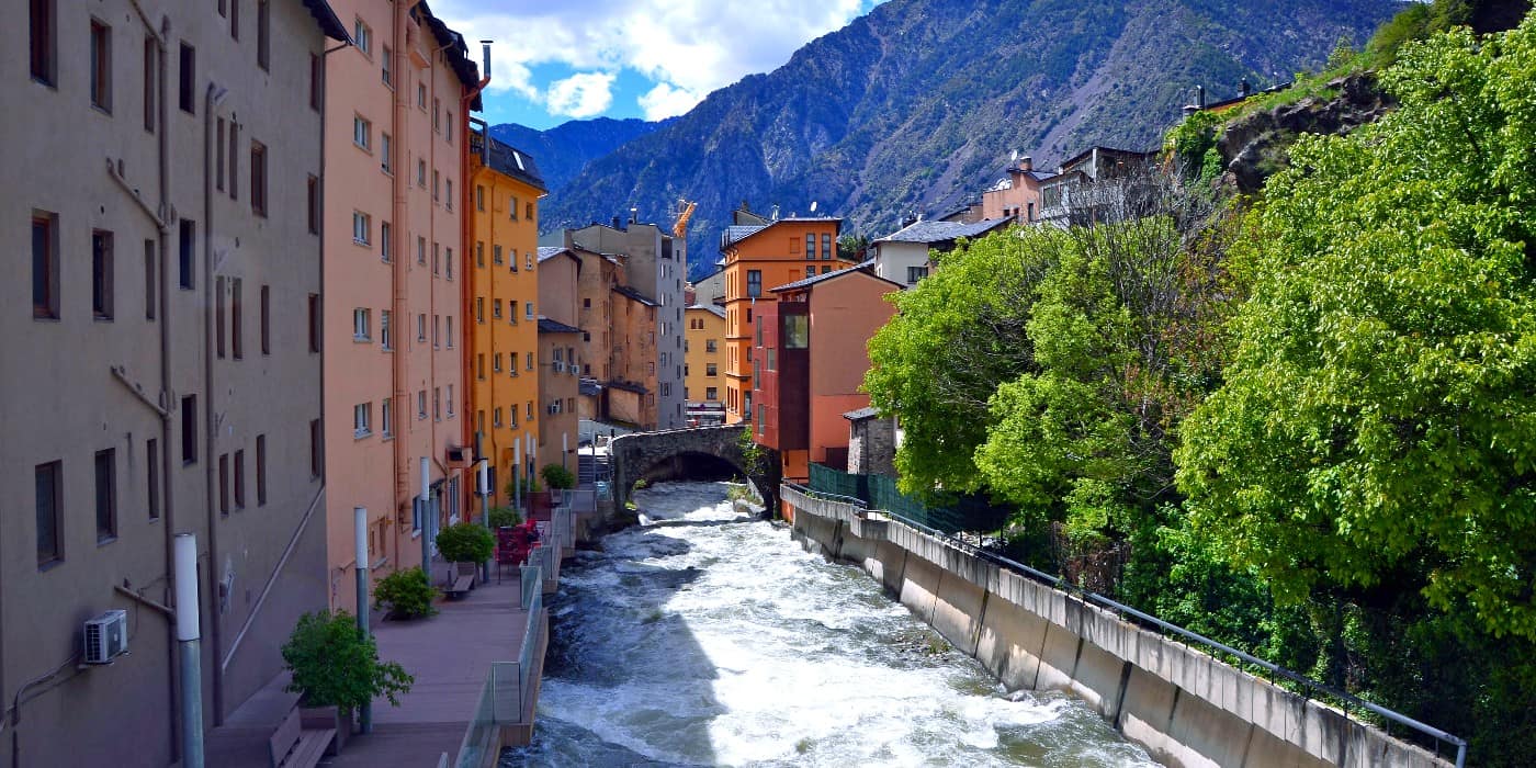Valira River, Andorra la Vella Valira River, Andorra la Vella