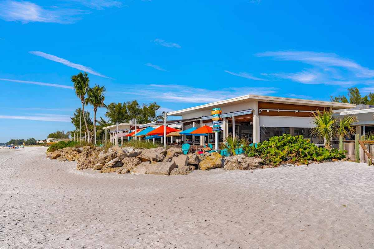 Waterfront Restaurant, Gulf Drive, Florida
