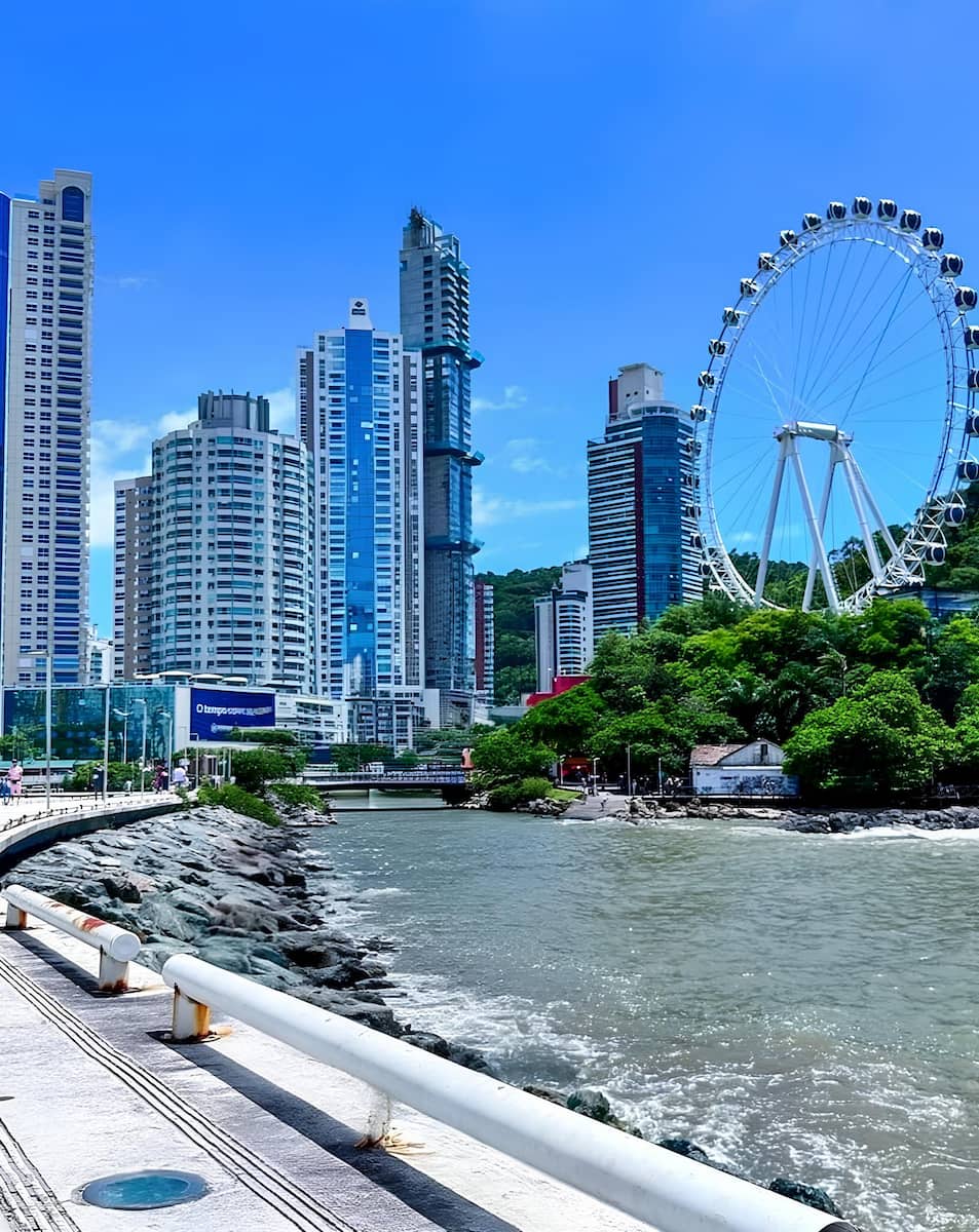 Balneário Camboriú, Brazil Balneário Camboriú, Brazil